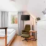 Hike & Ski-in Ski-out Mountain View For Family & Friends * 힌터스토더