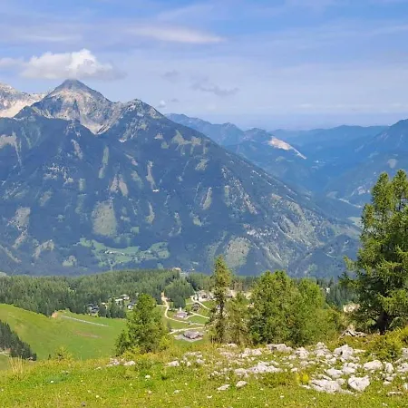 Hike & Ski-in Ski-out Mountain View For Family & Friends Daire *