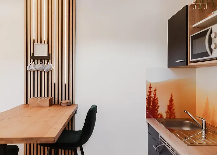 Hike & Ski-in Ski-out Mountain View For Family & Friends *